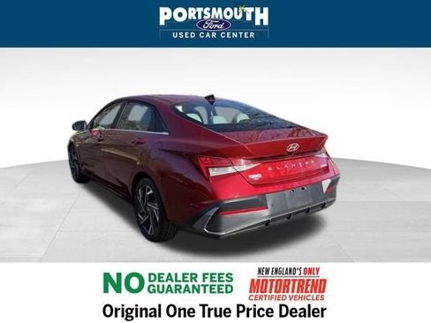 Used 2024 Hyundai Elantra Limited image 27