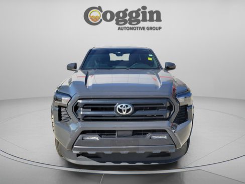 Used 2024 Toyota Tacoma SR5 RWD image 5