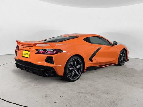 Used 2023 Chevrolet Corvette Stingray Premium Cpe w/ Z51 Performance Package RWD image 5