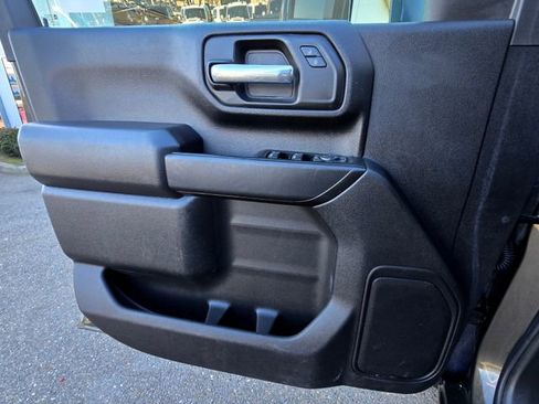 Used 2023 Chevrolet Silverado 2500 Custom w/ Custom Value Package image 20