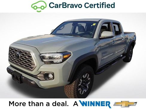 Used 2023 Toyota Tacoma TRD Off-Road w/ Technology Package AWD/4WD image 1
