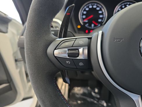 Used 2020 BMW M2 CS image 25
