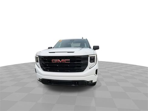 Certified 2025 GMC Sierra 1500 Elevation image 3