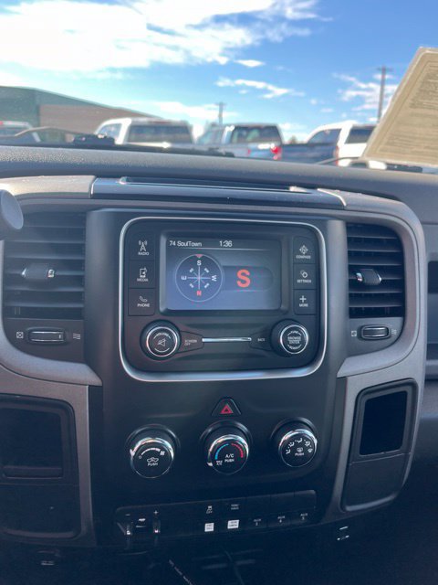Used 2015 RAM 2500 ST AWD/4WD image 45
