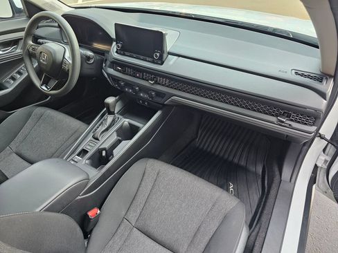 Used 2024 Honda Accord EX image 12