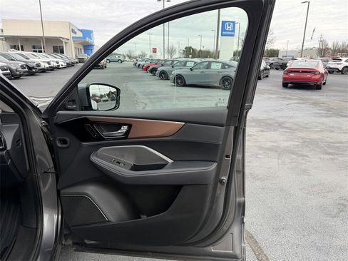 Used 2022 Acura MDX FWD w/ Technology Package image 22