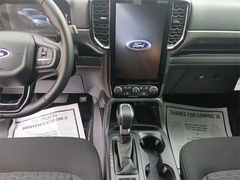 New 2025 Ford Ranger XLT w/ Equipment Group 301A High image 11