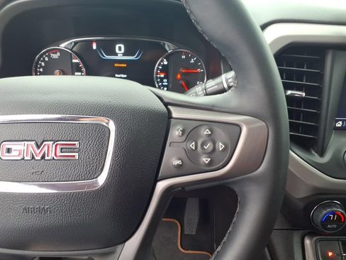 Used 2023 GMC Acadia AT4 w/ Technology Package AWD/4WD image 18