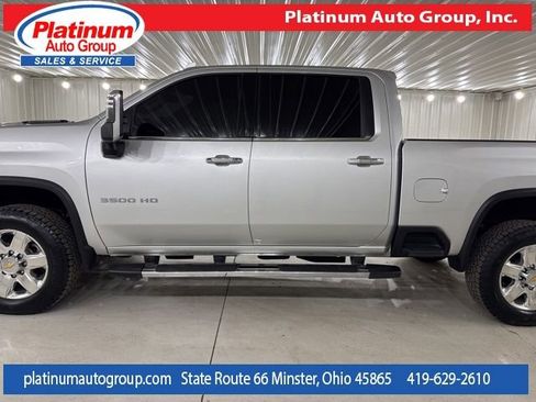 Used 2023 Chevrolet Silverado 3500 LTZ image 2
