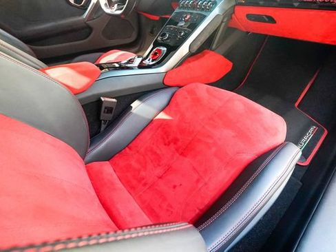 Used 2015 Lamborghini Huracan LP 610-4 AWD/4WD image 84