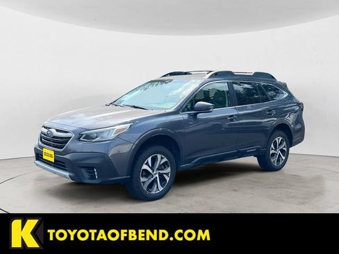 Used 2022 Subaru Outback Limited AWD/4WD image 1
