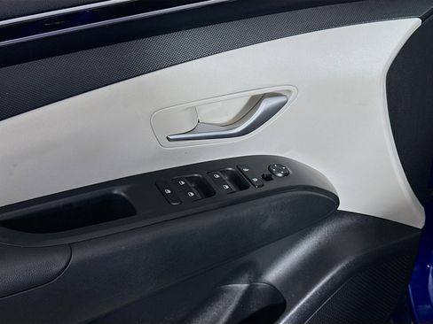 Used 2023 Hyundai Tucson SE AWD/4WD image 18