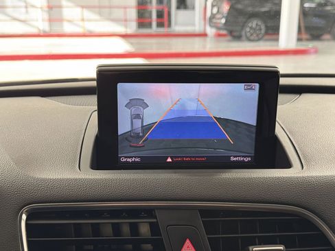 Used 2017 Audi Q3 2.0T Premium Plus w/ Premium Plus Package image 19