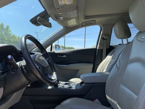 Used 2020 Cadillac XT4 Premium Luxury w/ Driver Awareness Package FWD image 16