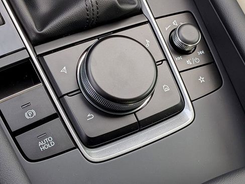 New 2026 MAZDA MAZDA3 2.5 S Sedan w/ Preferred Pkg image 24