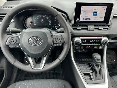 New 2025 Toyota RAV4 XLE w/ Convenience Package image 12