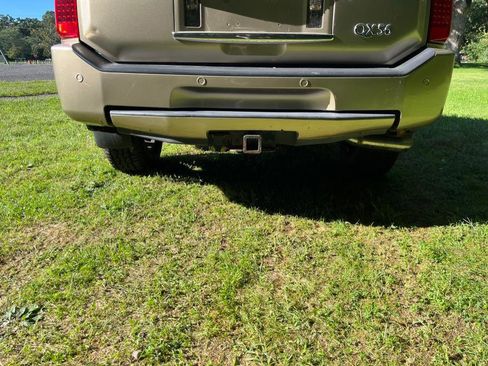 Used 2004 INFINITI QX56 4WD w/ Smart Vision Pkg image 12