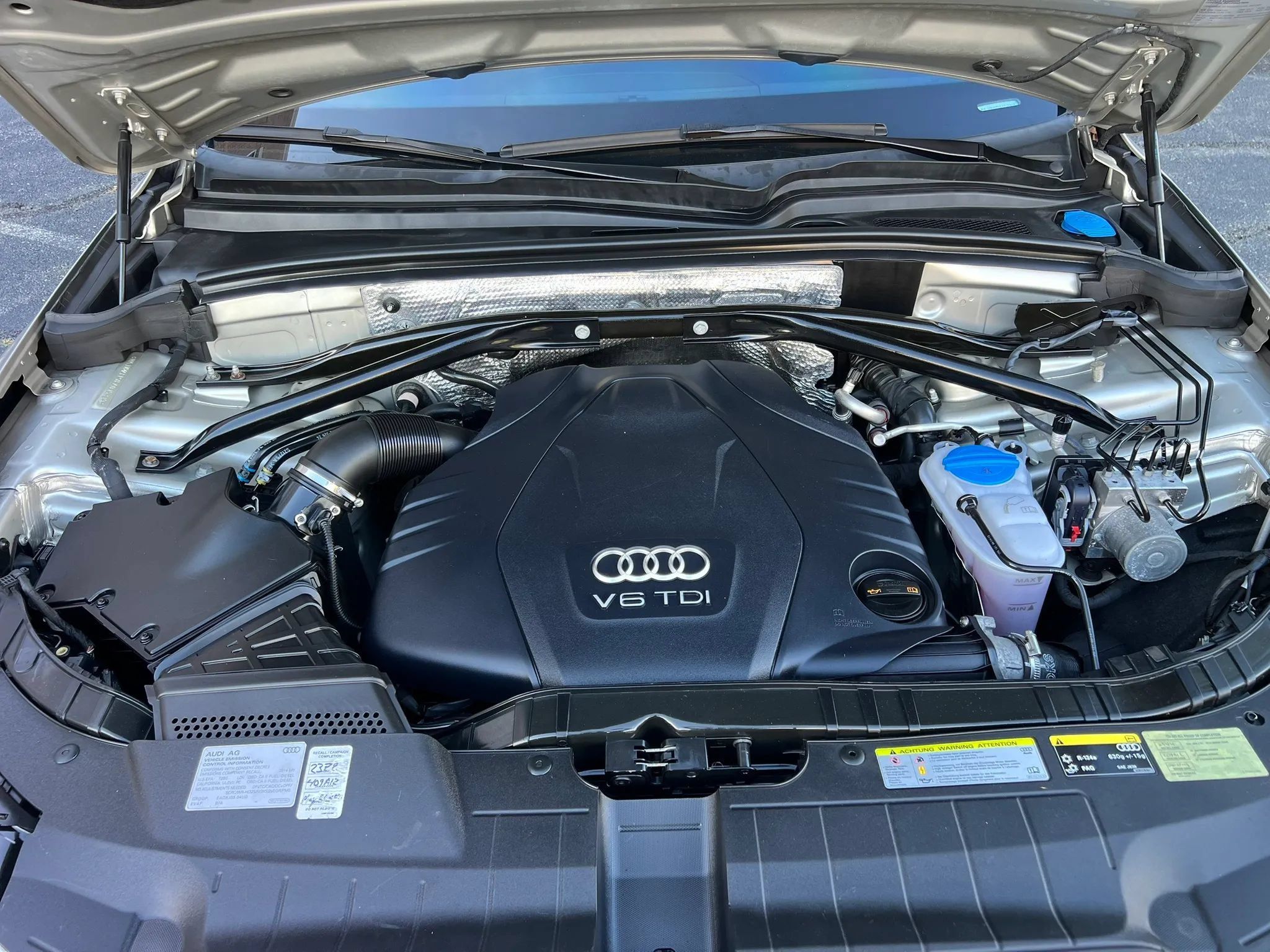 Used 2014 Audi Q5 TDI Prestige AWD/4WD image 48