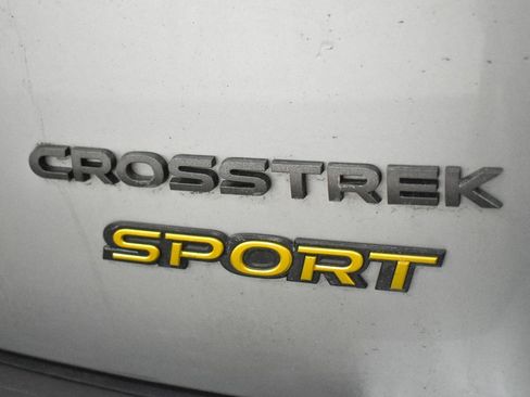 Used 2021 Subaru Crosstrek 2.5i Sport w/ Moonroof Package image 10