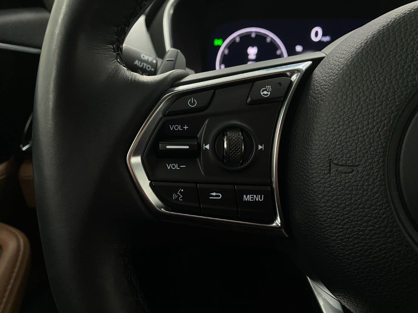 Used 2025 Acura MDX w/ Advance Package AWD/4WD image 17