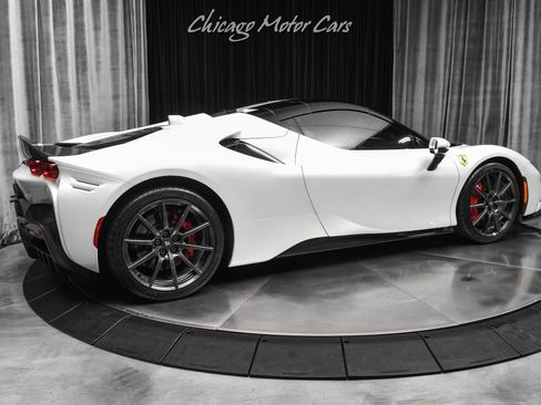 Used 2022 Ferrari SF90 Spider AWD/4WD image 46
