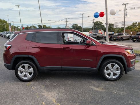 Certified 2021 Jeep Compass Latitude image 3