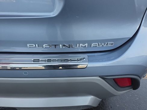 Used 2021 Toyota Highlander Platinum image 5