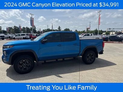 Used 2024 GMC Canyon Elevation w/ Trailering Package