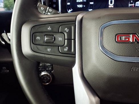 Used 2025 GMC Sierra 1500 SLT RWD image 21