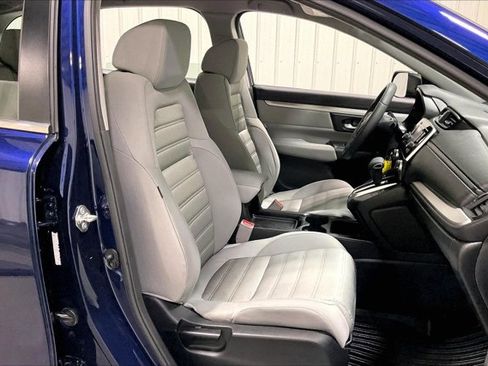 Used 2018 Honda CR-V LX image 7