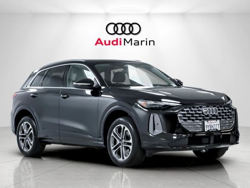 Used 2025 Audi Q5 Premium w/ Convenience Package AWD/4WD image 7
