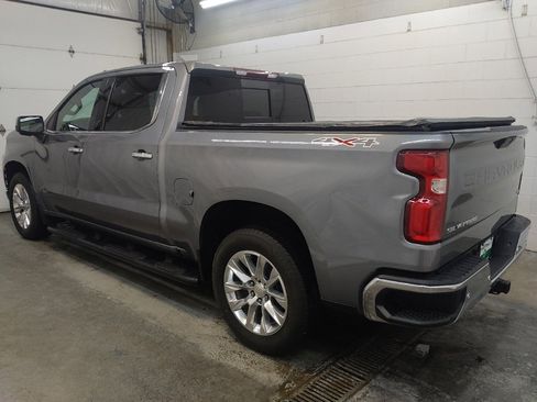 Used 2021 Chevrolet Silverado 1500 LTZ image 3