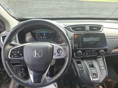 Used 2020 Honda CR-V Touring image 3