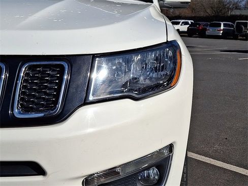 Used 2019 Jeep Compass Limited image 9