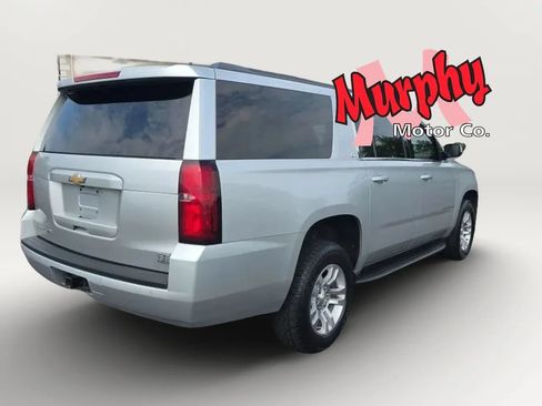 Used 2017 Chevrolet Suburban LT AWD/4WD image 7