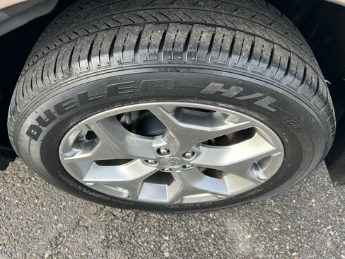 Used 2015 Subaru Forester 2.5i Touring w/ Eyesight & Navigation System image 9