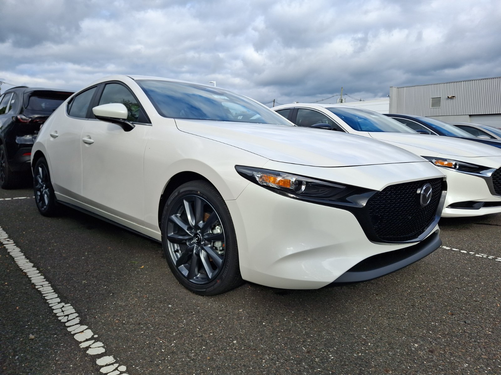 New 2026 MAZDA MAZDA3 s FWD image 1