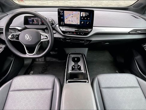 Used 2023 Volkswagen ID.4 Pro S image 14