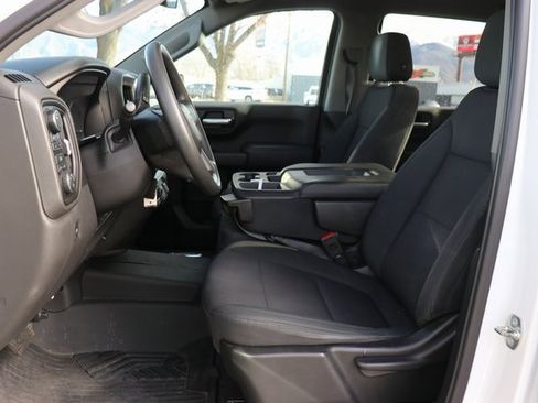 Used 2020 Chevrolet Silverado 1500 Custom Trail Boss w/ Custom Convenience Package image 17