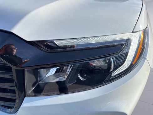 Certified 2025 Honda Passport Black Edition image 10