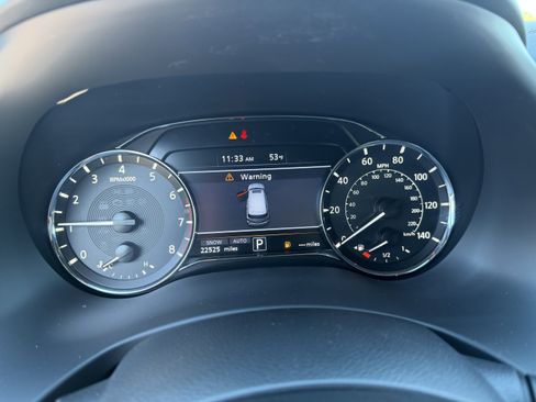 Used 2024 INFINITI QX80 Sensory AWD/4WD image 32