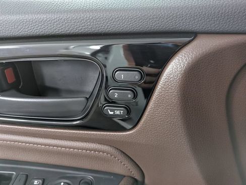 New 2026 Honda Odyssey Touring image 12