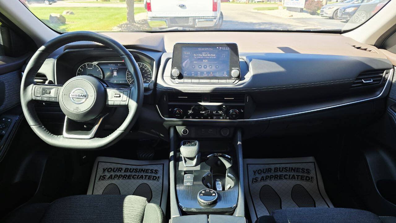 Used 2021 Nissan Rogue S AWD/4WD image 15