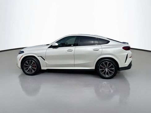 Used 2024 BMW X6 xDrive40i w/ Premium Package AWD/4WD image 4