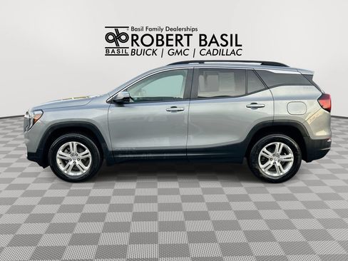 Used 2024 GMC Terrain SLE w/ Driver Convenience Package AWD/4WD image 5