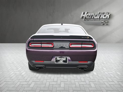 Used 2020 Dodge Challenger R/T Scat Pack w/ Shaker Package RWD image 9