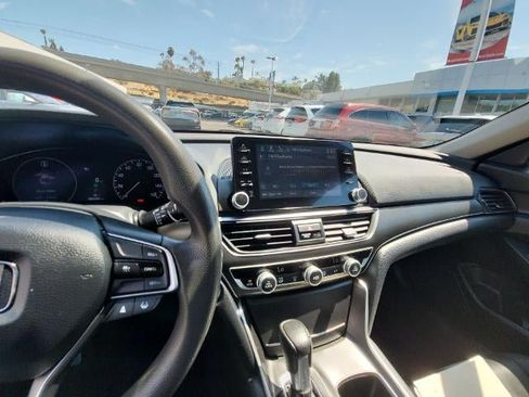 Used 2021 Honda Accord LX image 13