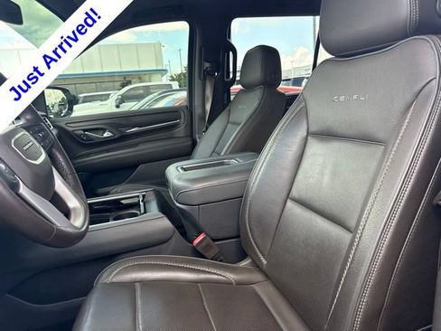 Used 2022 GMC Yukon Denali AWD/4WD image 7