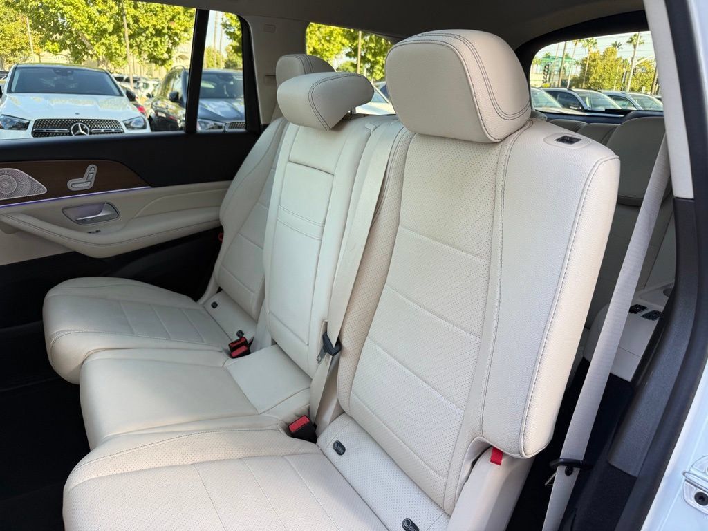 Certified 2021 Mercedes-Benz GLS 450 4MATIC image 14