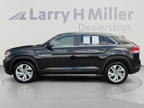 Used 2020 Volkswagen Atlas Cross Sport SEL AWD/4WD image 2